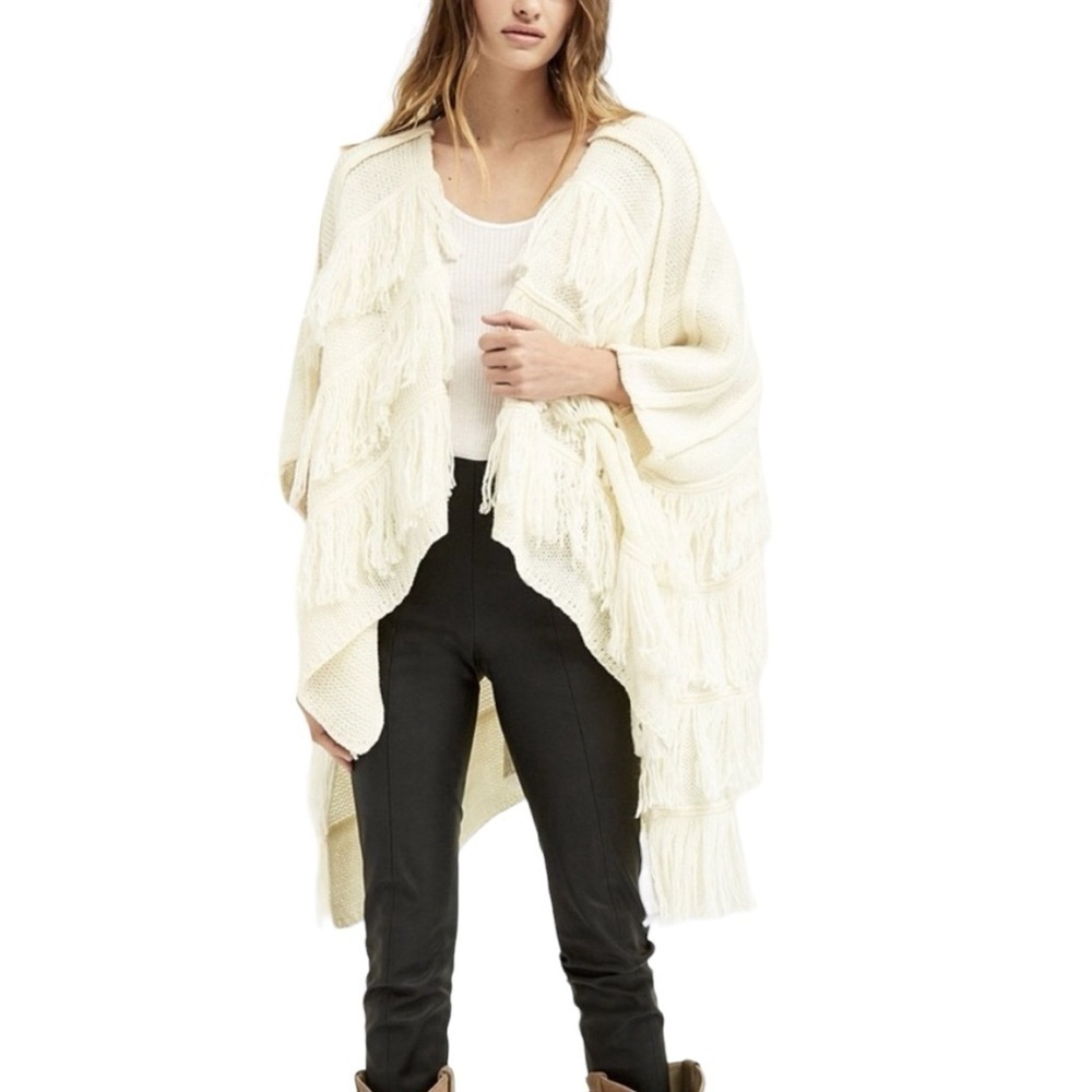 Anthropology BNCI Boundless North Fringed Shaggy 
Layered Cardigan Poncho Cape